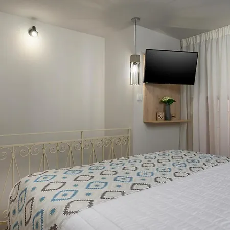 Appartamento Pennys House - 2 Separate La Canea